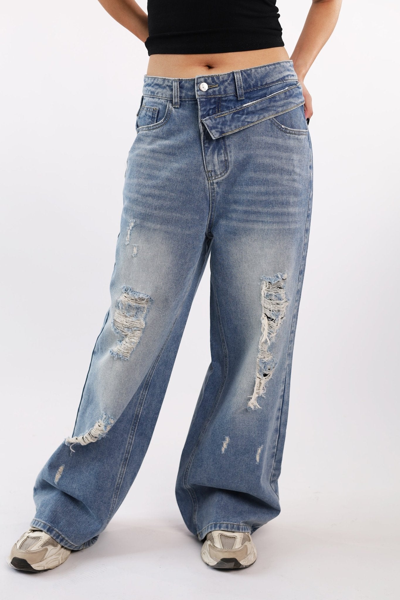 VG Vitagrazia Asymmetric Crossover Waist Relaxed Jeans – 90s Aesthetic Baggy Denim with Fold - Over Detail - VG VITAGRAZIA