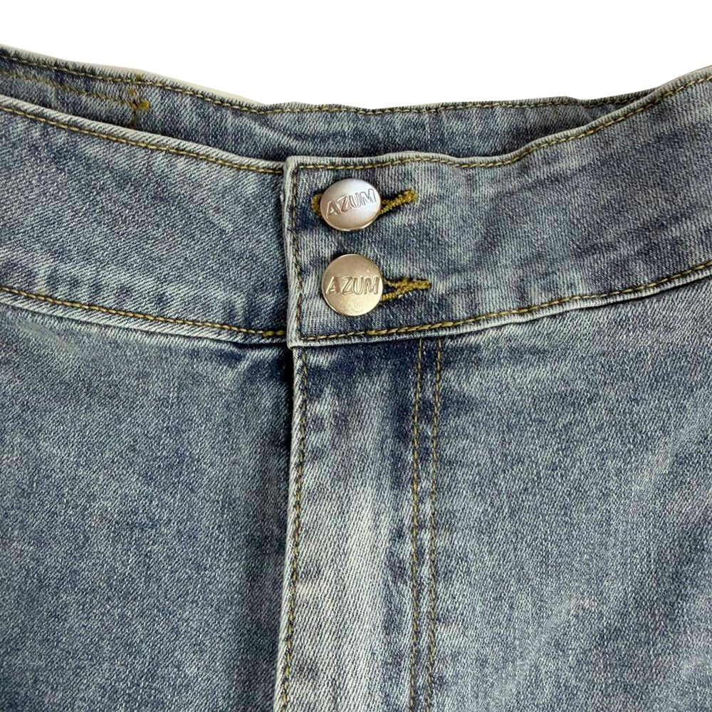 VG Vitagrazia High - Rise Distressed Denim Shorts – Classic Summer Cut - Offs with Frayed Hem - VG VITAGRAZIA